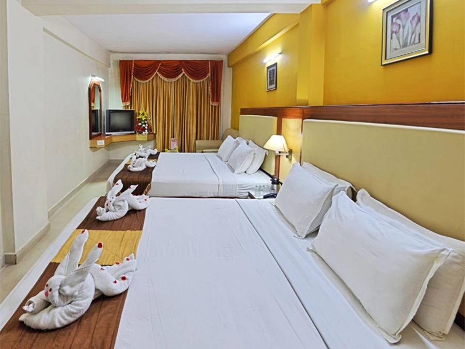 Hotel Ponmari Residencyy Ooty Exterior photo